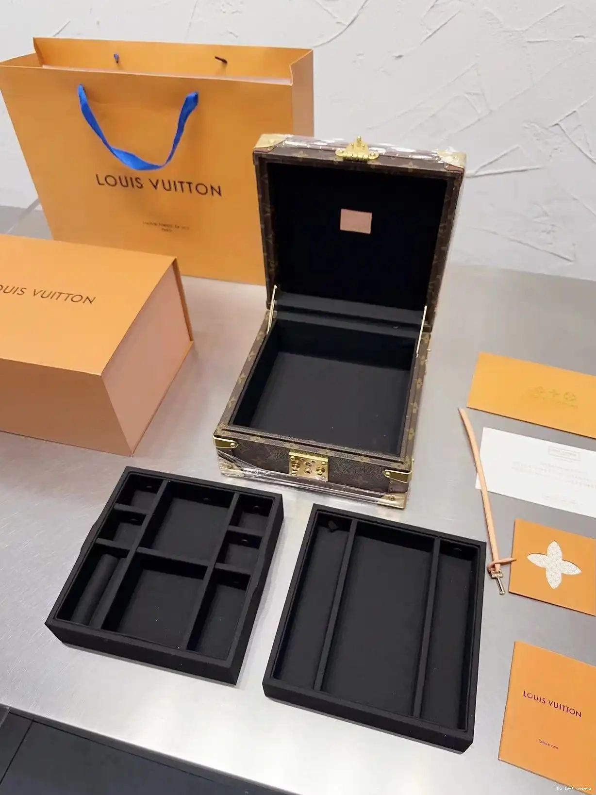 LV JEWELRY CUSTOM BOX 0612